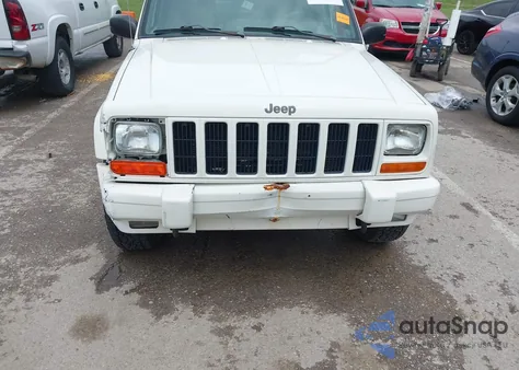 1998 Jeep Cherokee Classic/Limited/Sport from USA, damaged, VIN 1J4FJ68SXWL153678